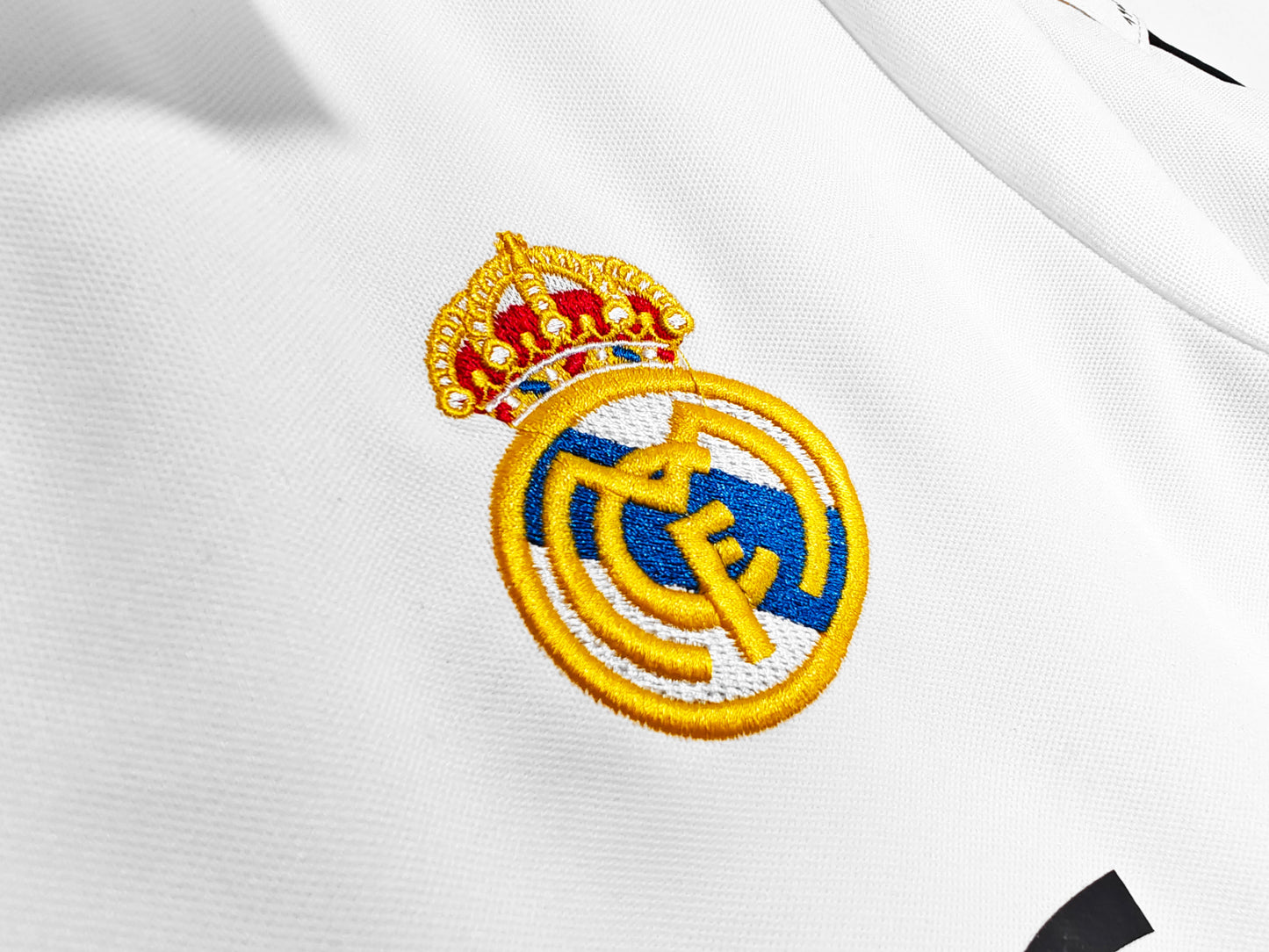 Maillot Rétro Real Madrid Domicile 2002/2003