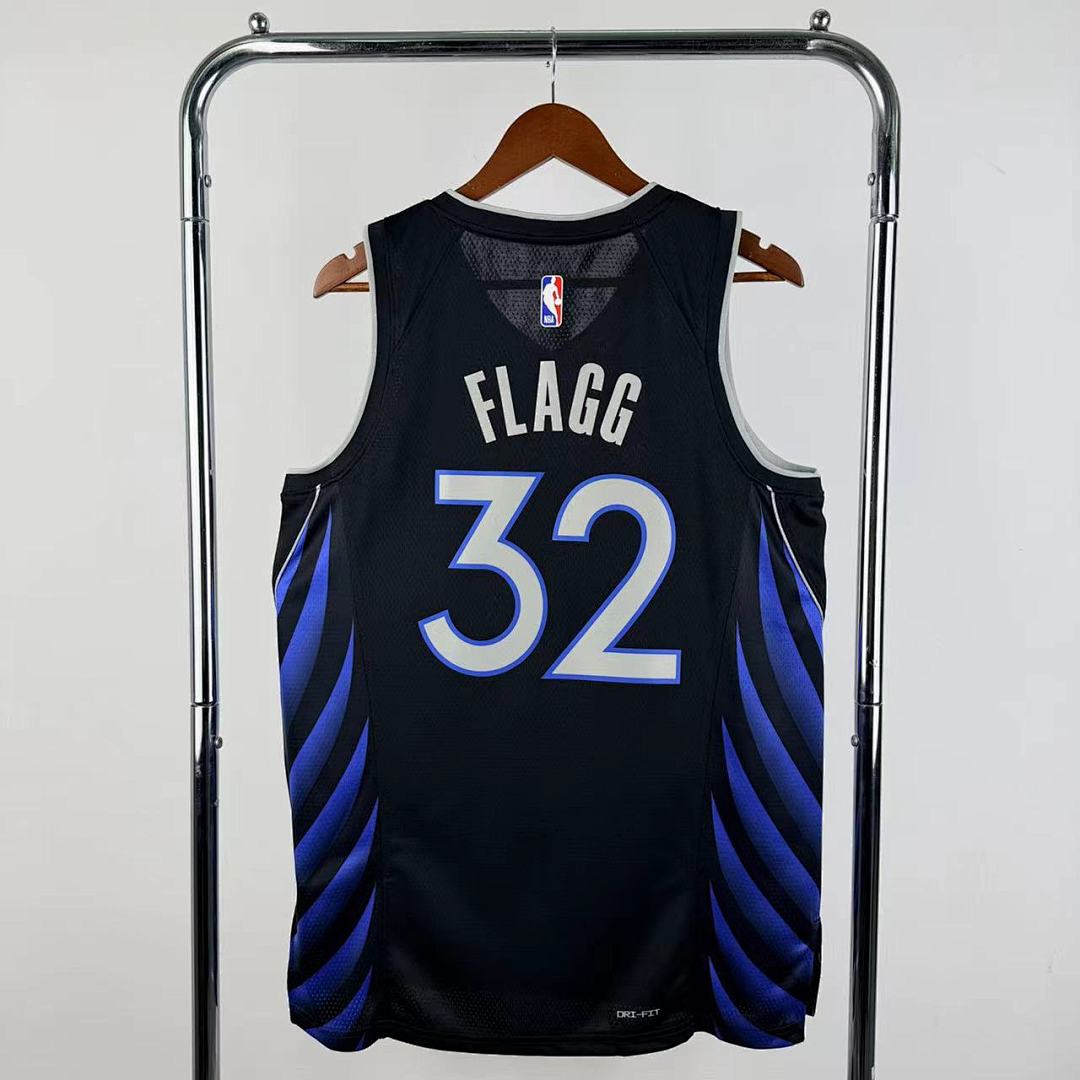 26 Mavericks City Edition n°32