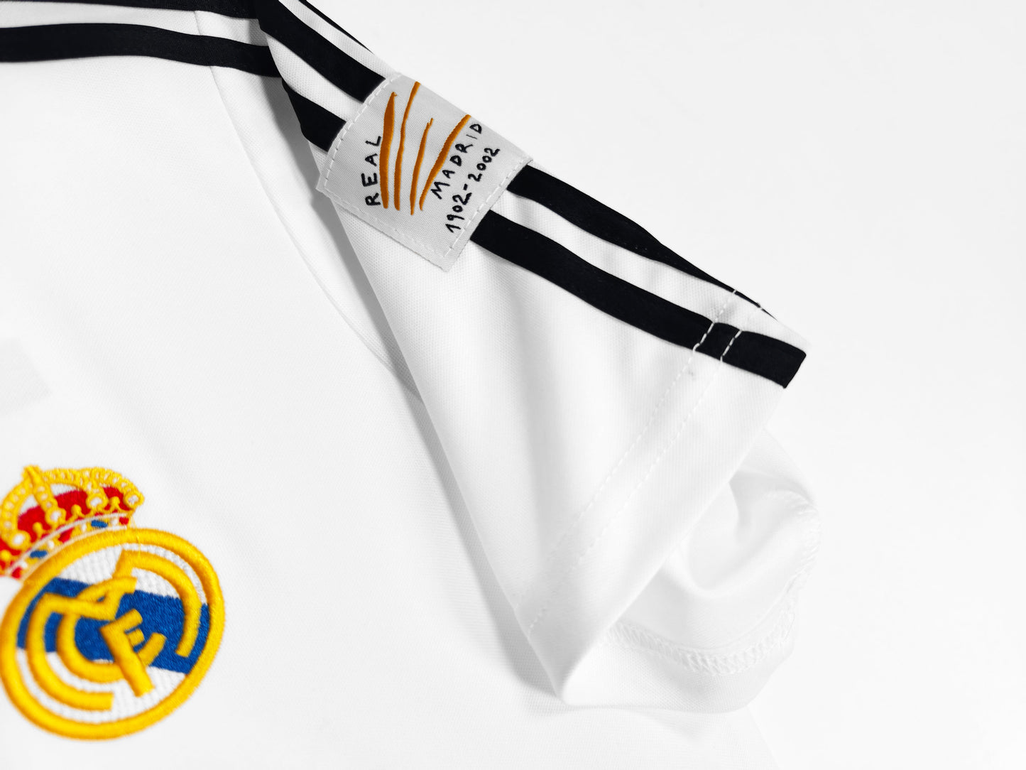 Maillot Rétro Real Madrid Domicile 2002/2003