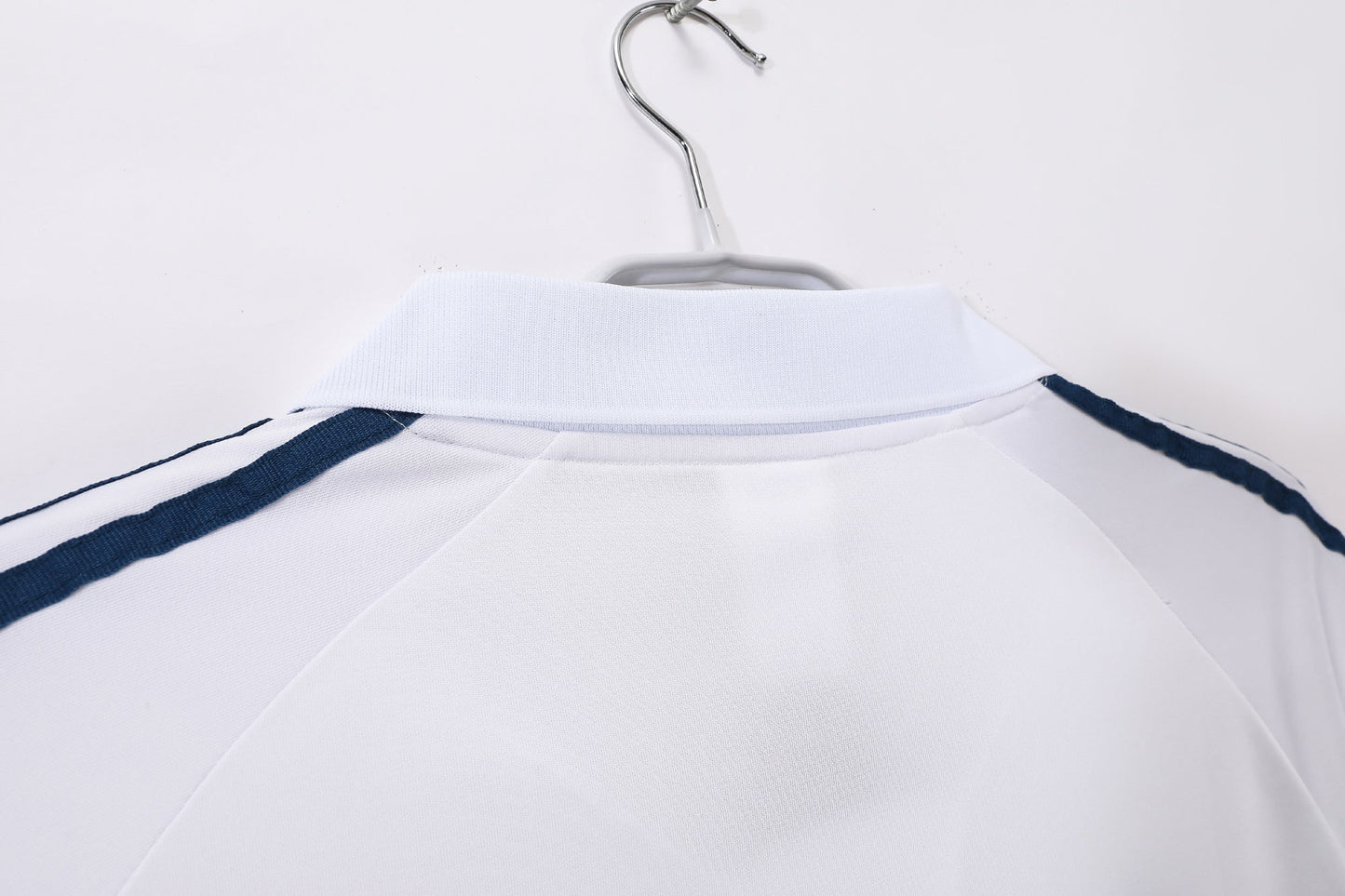 Maillot Rétro Real Madrid Domicile 2001/2002