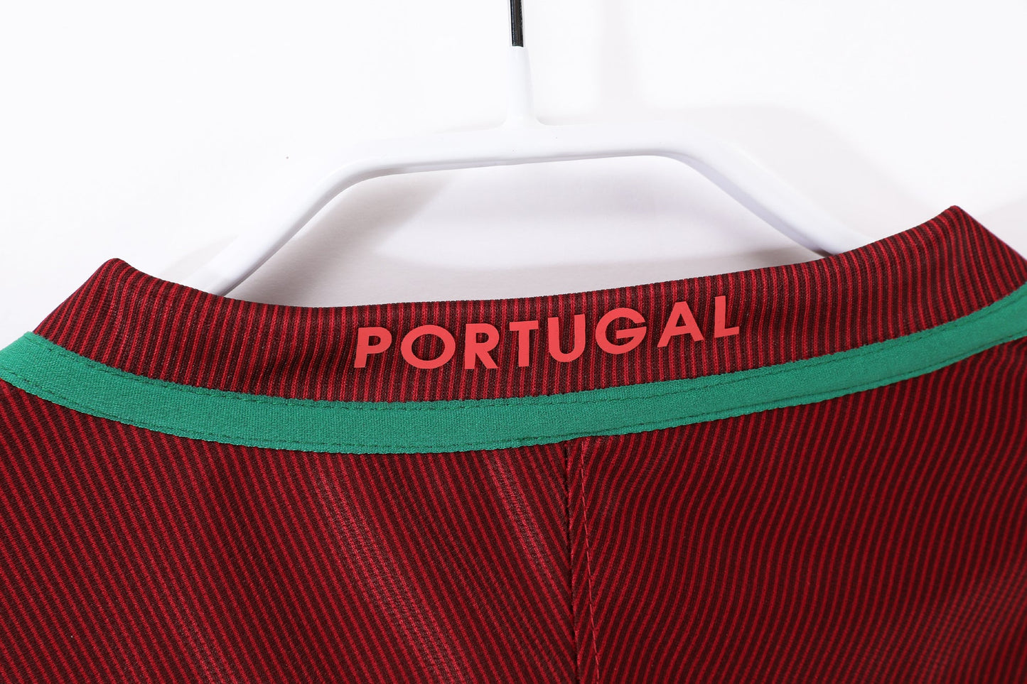 Maillot Rétro Portugal Domicile 2016/2017