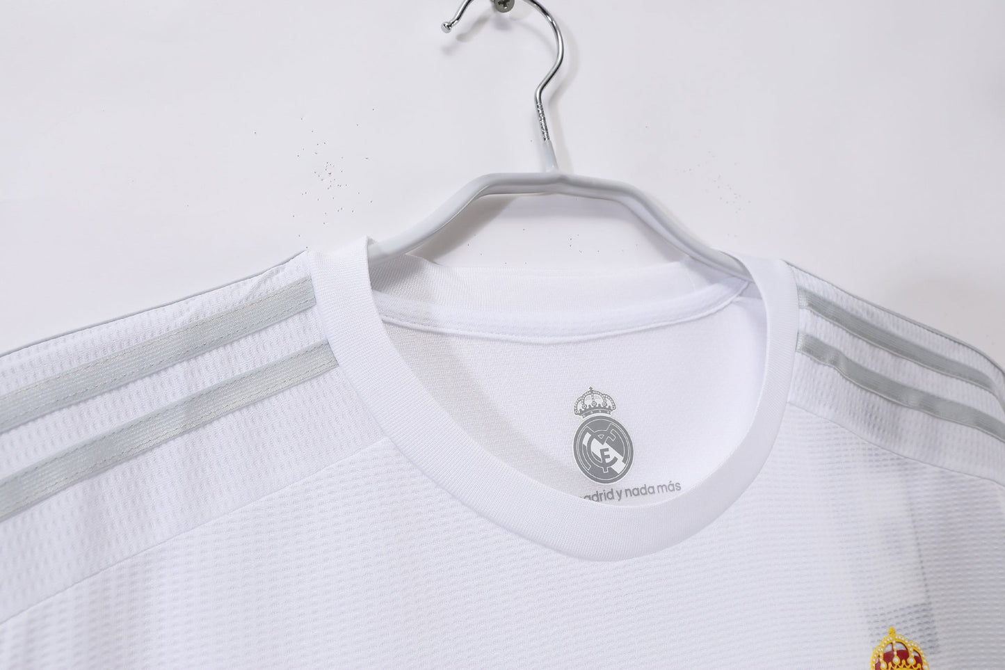 Maillot Rétro Real Madrid Domicile 2015/2016