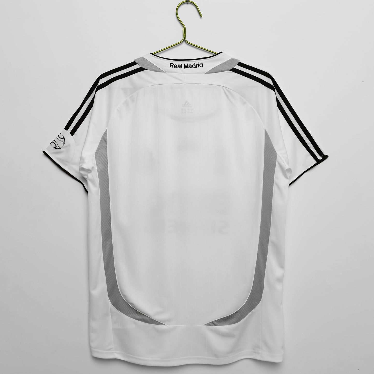 Maillot Rétro Real Madrid Domicile 2006/2007