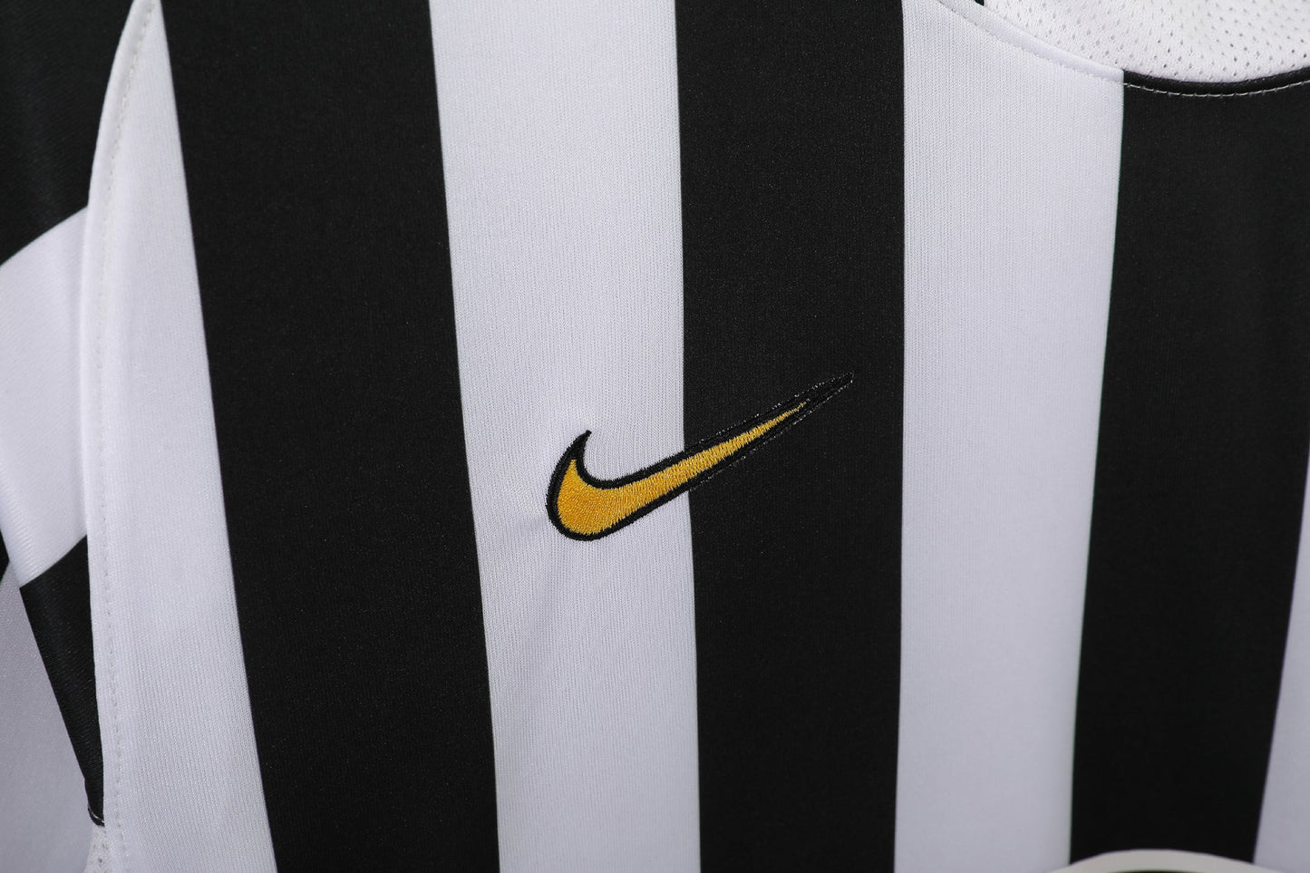 Maillot Rétro Juventus Domicile 2003/2004