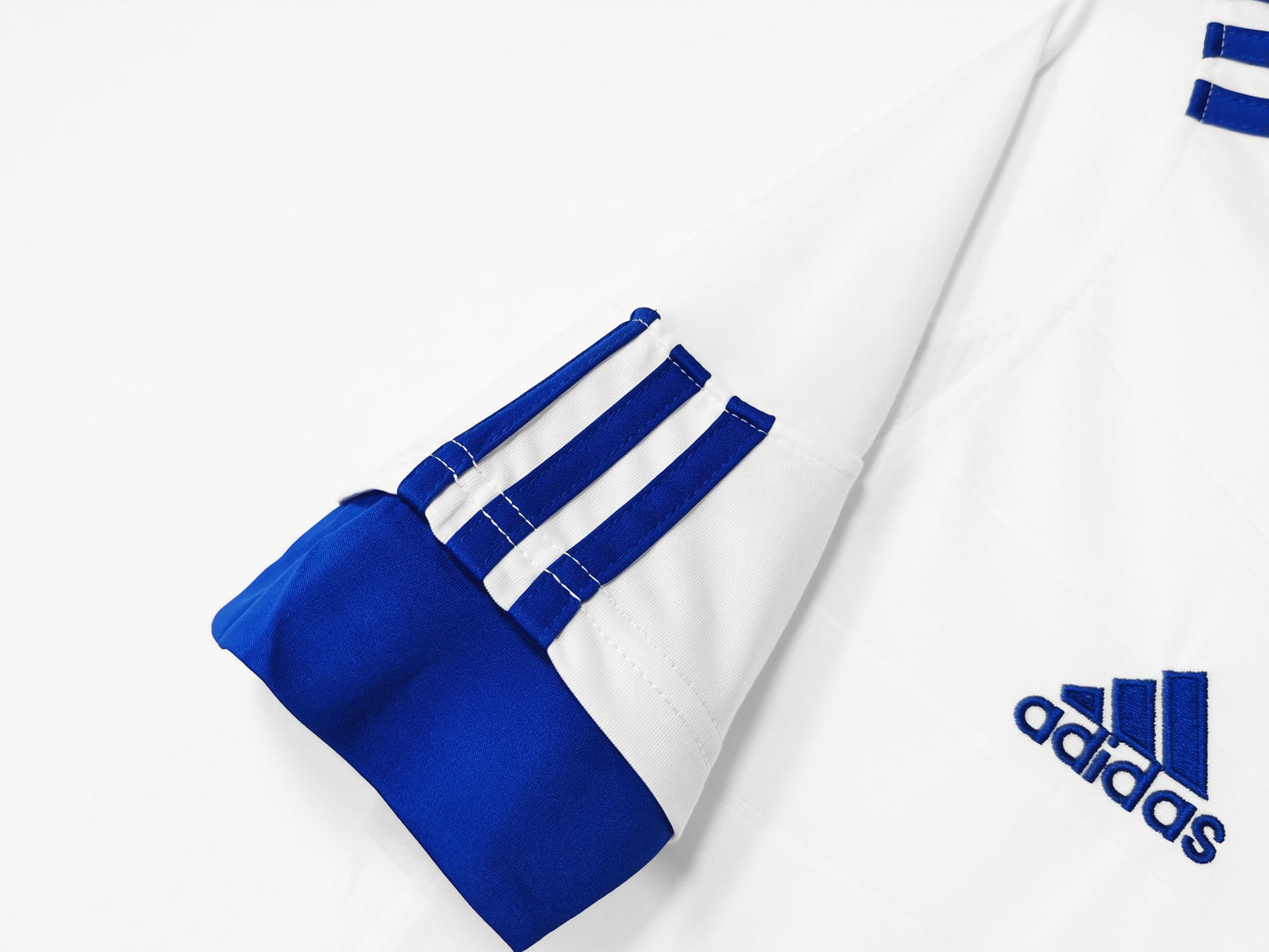 Maillot Rétro Real Madrid Domicile 2010/2011