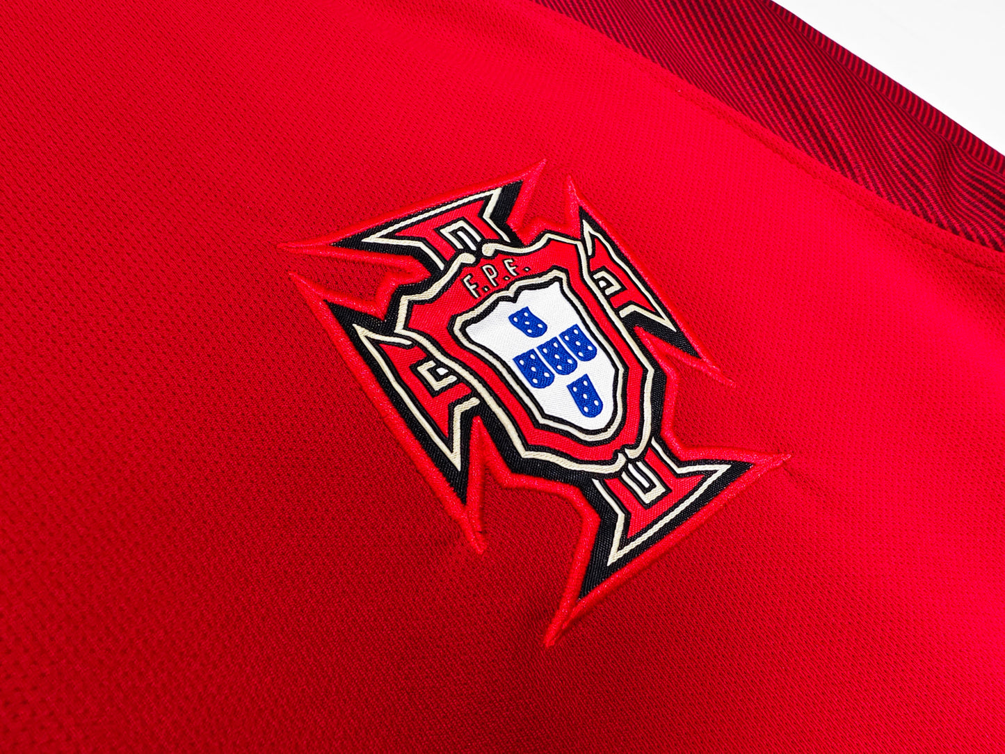 Maillot Rétro Portugal Domicile 2016/2017