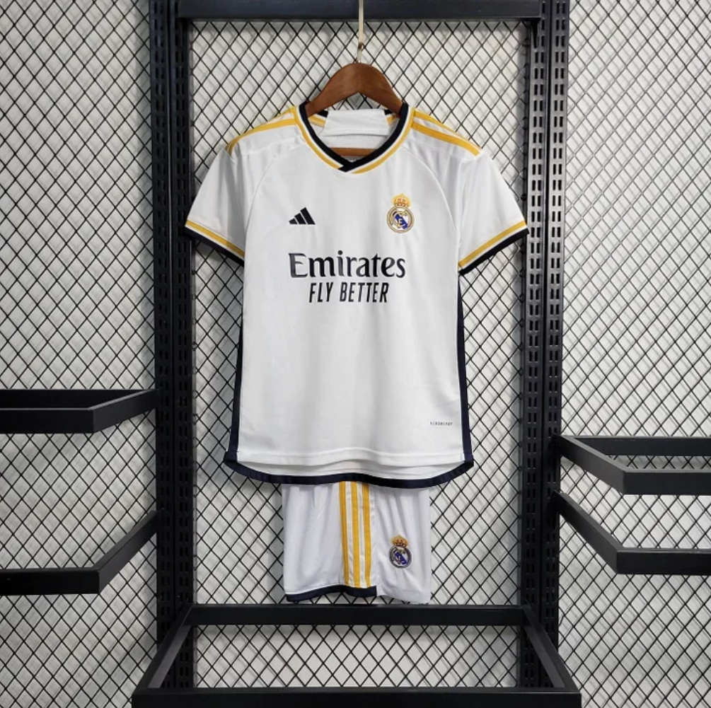 Kit Enfant Real Madrid 2023/24