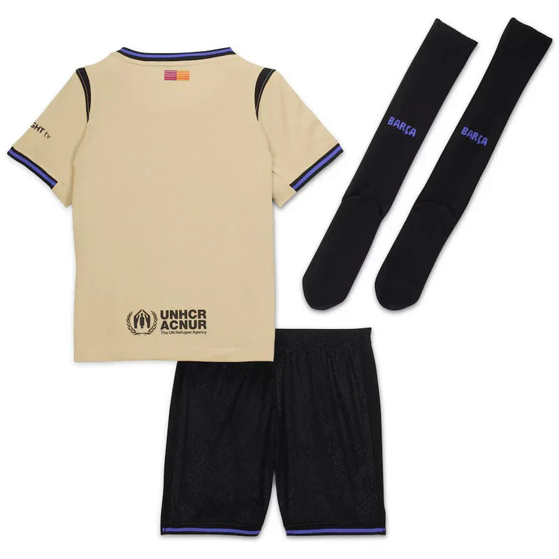 Kit Enfant Barcelone Extérieur 2025/2026