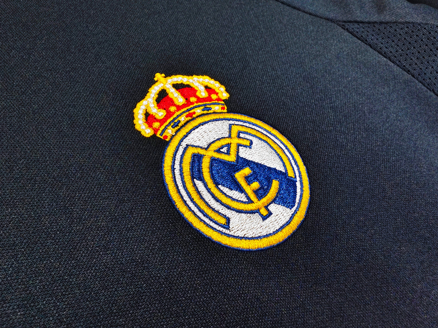 Maillot Rétro Real Madrid Extérieur 2003/2004