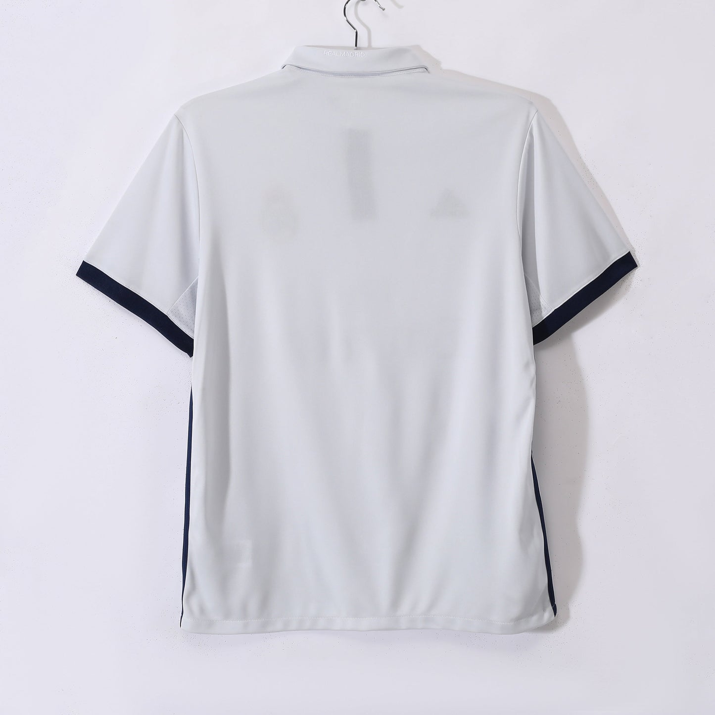 Maillot Rétro Real Madrid Domicile 2016/2017