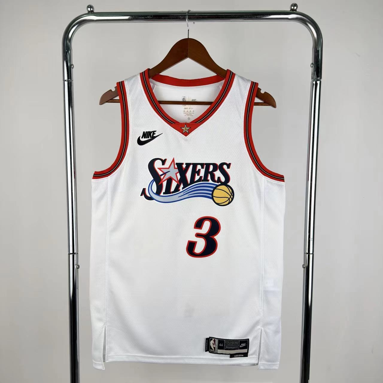 Saison 26 76ers Rétro Blanc n°3 Iverson
