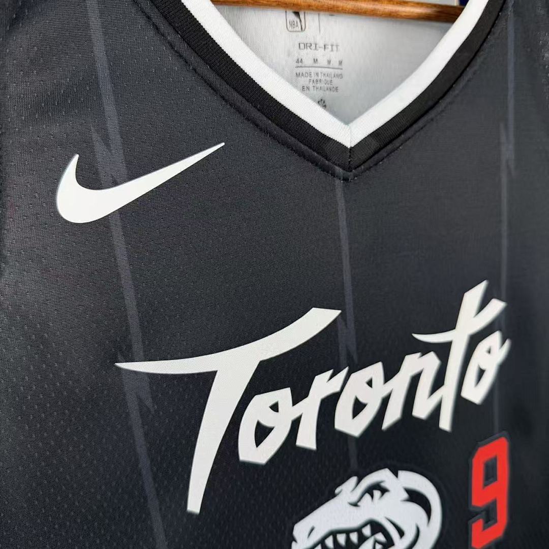 Saison 26 Raptors City Edition n°9