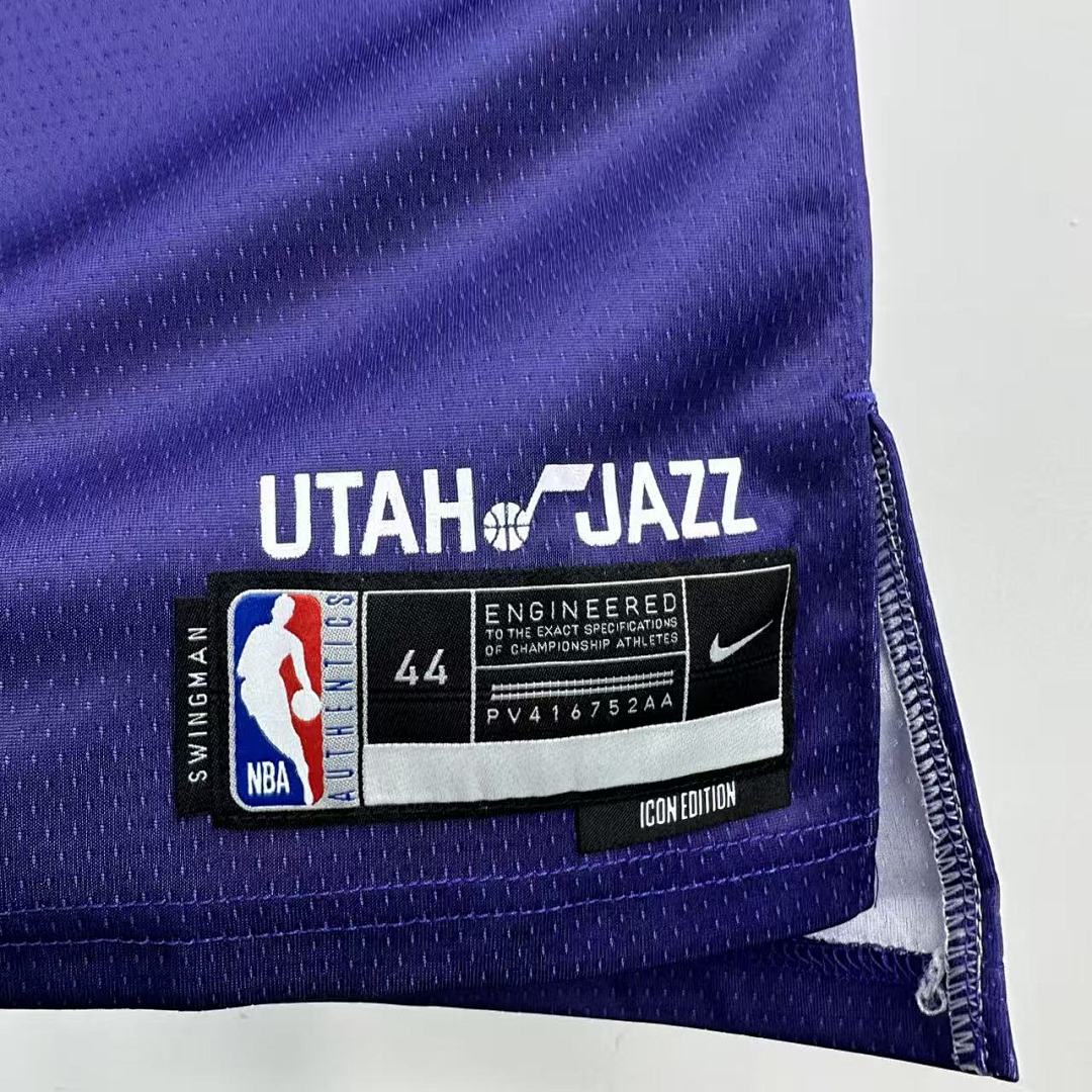 Saison 26 Jazz Violet n°19