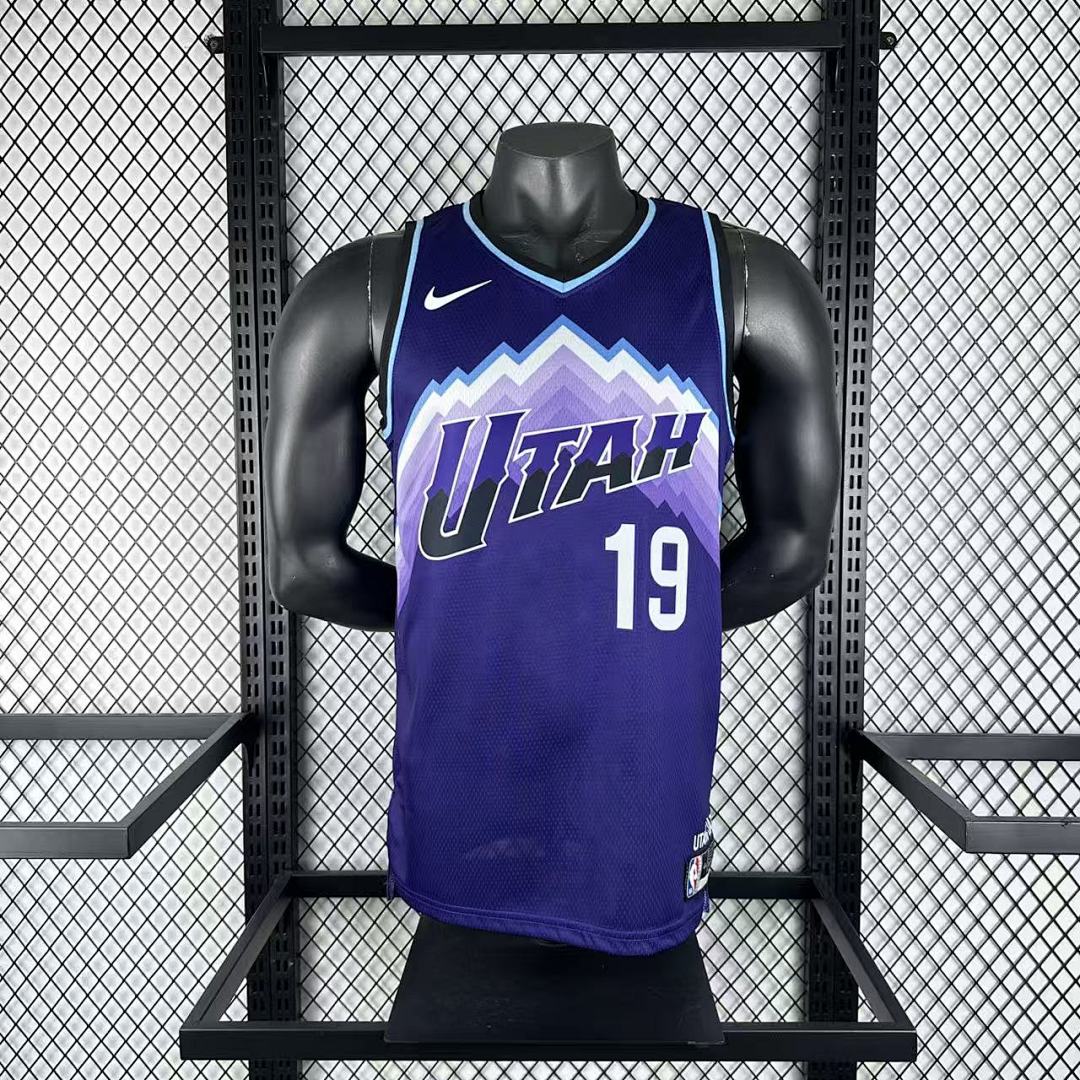 Saison 26 Jazz Violet n°19