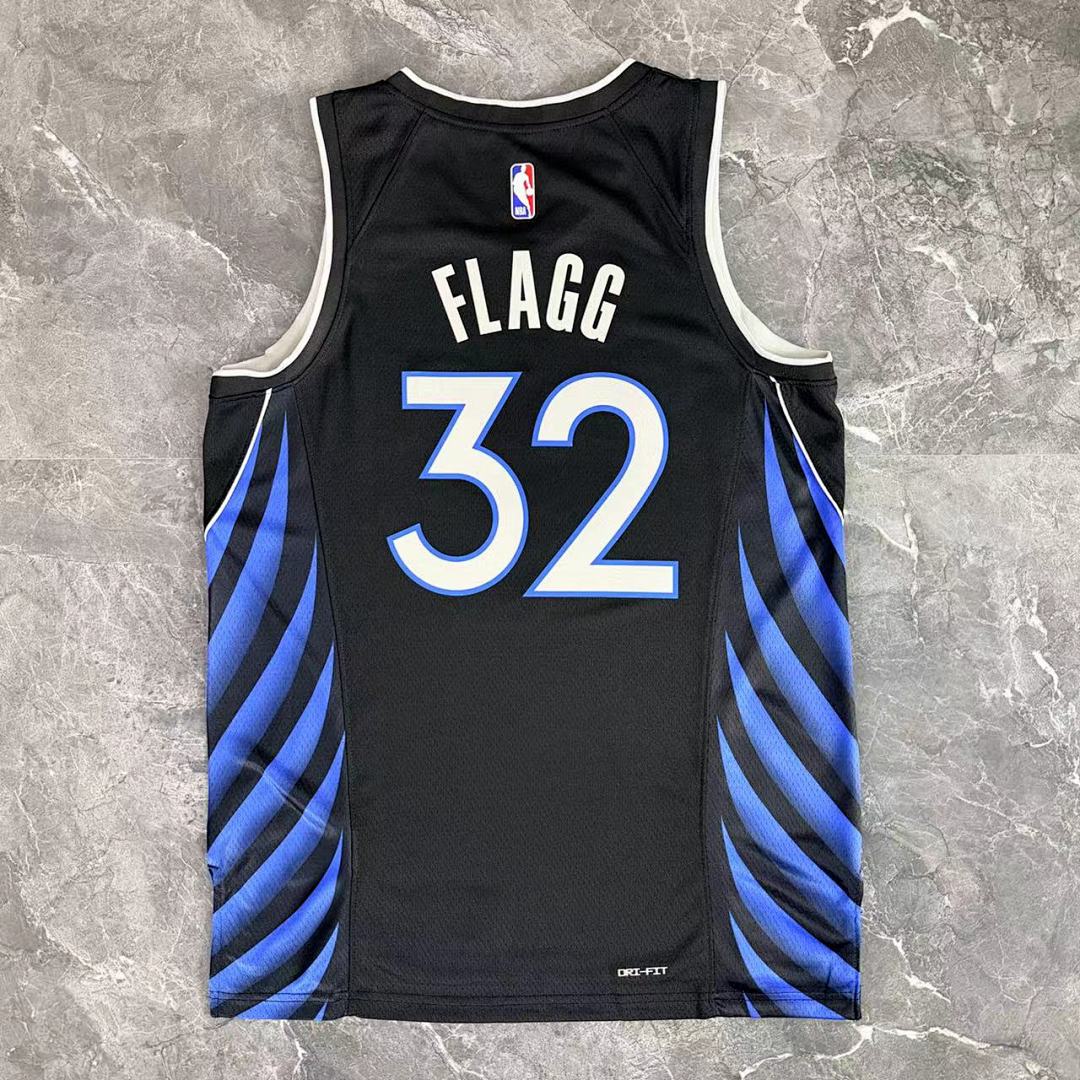 26 Mavericks City Edition n°32