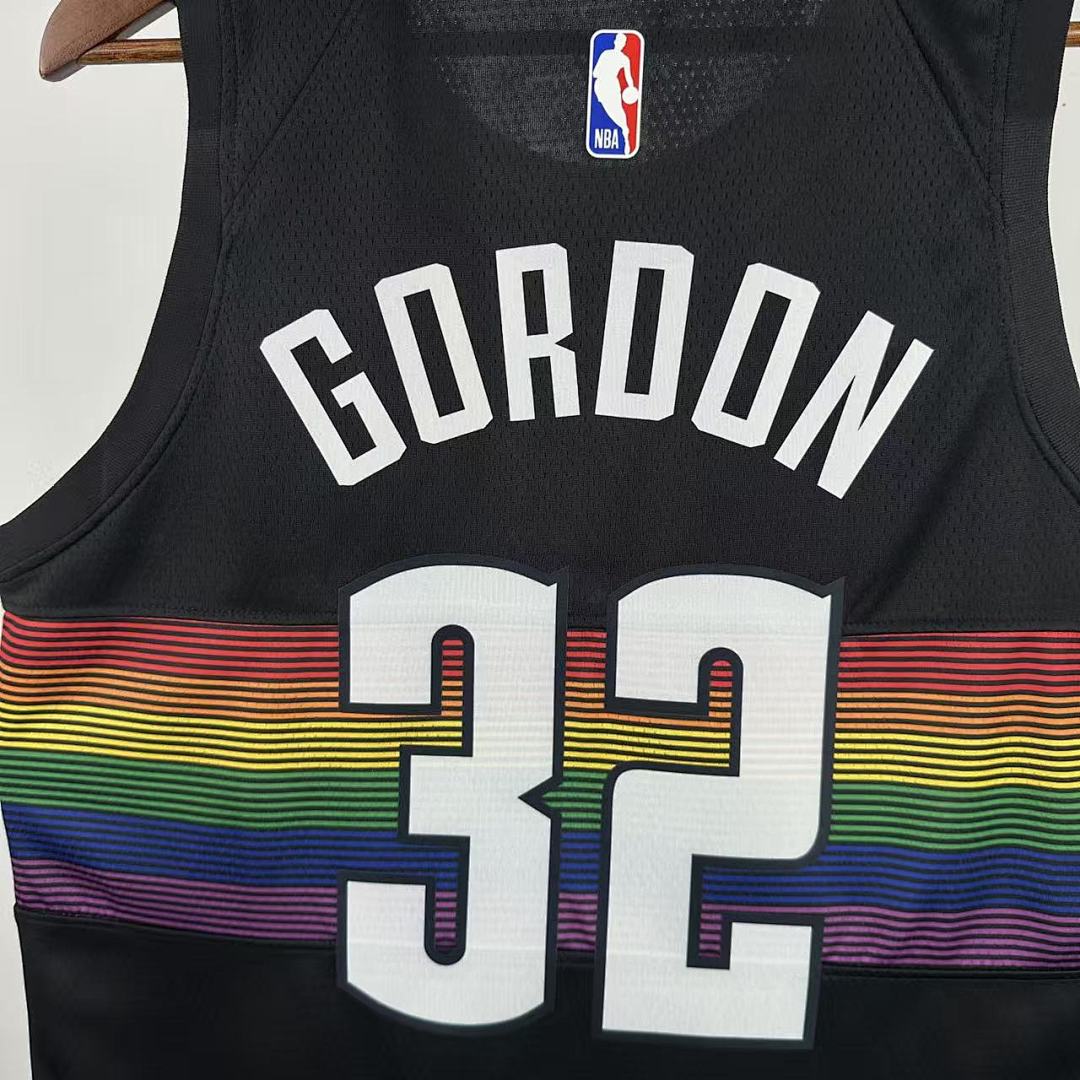 Saison 26 Nuggets City Edition n°32