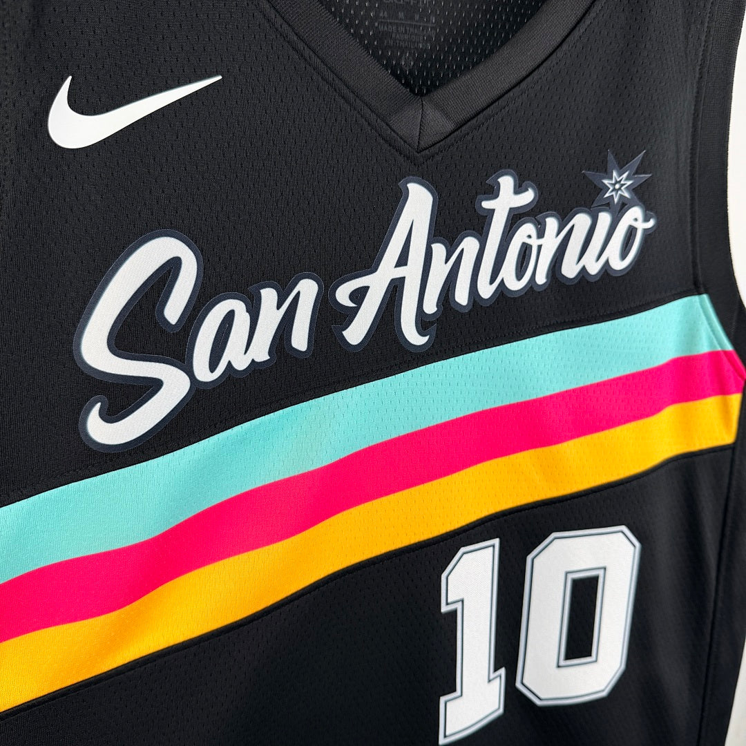 Saison 26 Spurs City Edition n°10