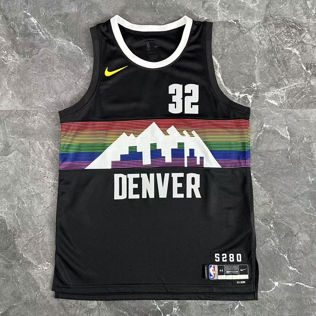 Saison 26 Nuggets City Edition n°32